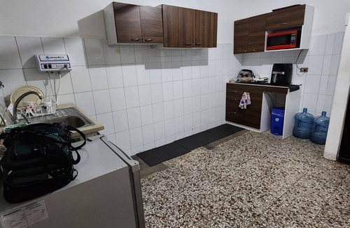 San Salvador House | Urban Backpack. Nómadas Digitales, Coworking wifi free 7/24. Rest and Chill
