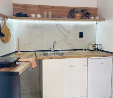 City Center Apartment | Urban Chic Studio