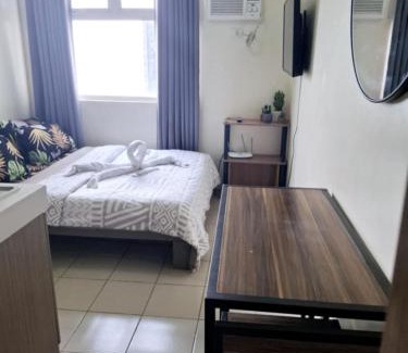 Highway Hills Apartment | Urban Deca Tower Edsa Mandaluyong Staycation Condotel