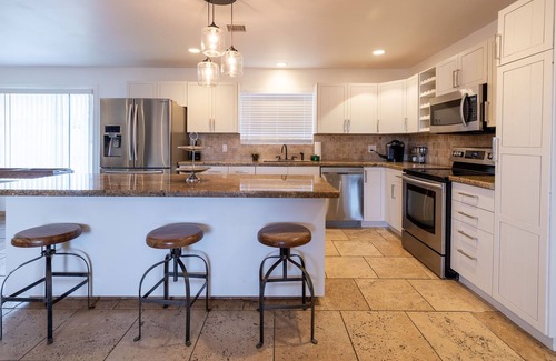 Scottsdale Highlands House | URBAN IN OLD TOWN - PRIVATE POOL - HEART OF OLD TOWN