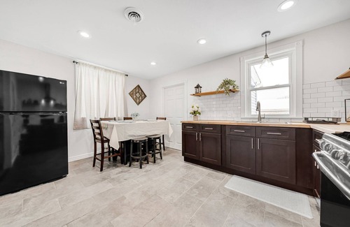 Buffalo House | Urban Nest 118 - Sleeps 6