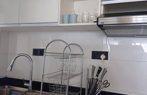 Thompson Estate Apartment | Urban Oasis Apartment by Edmor Suites