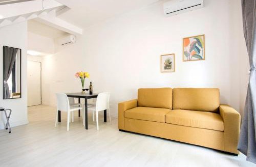 San Lorenzo Apartment | Urban Oasis near Termini, free Parking&Patio, int3