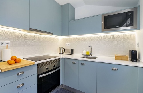Sao Jose Apartment | Urban Oasis Premium Location w AC