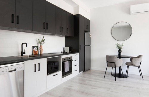 Port Adelaide Apartment | Urban Rest Port Adelaide Apartments