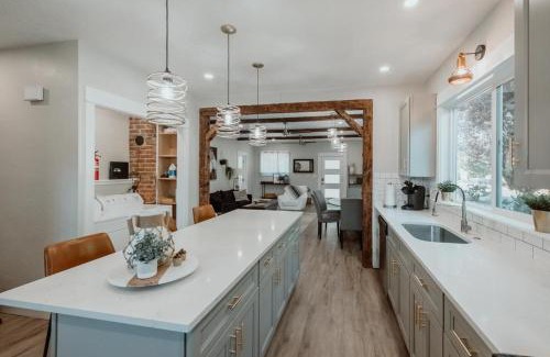 Corvallis House | Urban Rustic Getaway