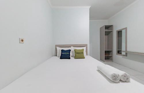 West Cirebon Hotel | Urbanview Hotel Sunday Cirebon by RedDoorz