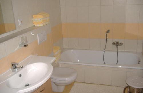 Igersheim Apartment | Urlaubsreiterhof Trunk
