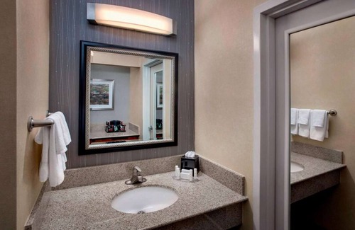 Foxboro Hotel | Use Your PTO and explore the area! Close to Gillette Stadium and Patriot Place