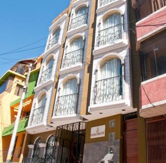 Lake Titicaca - Puno House | UTASA VILLA REAL inn
