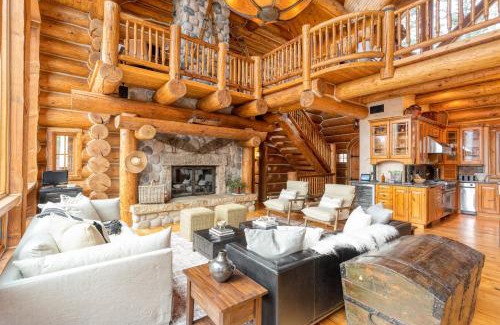 Mountain Village House | Ute Lodge by AvantStay Cozy Expansive Mountain Home Close to the Slopes