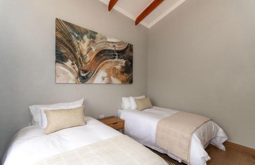 Nelspruit Apartment | Utopia on the Rock1