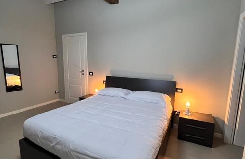 Pavia House | V&B Suites and Apartments