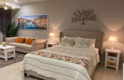 Tran Phu Beach Apartment | V Luxury Goldcoast Apartment Nha Trang