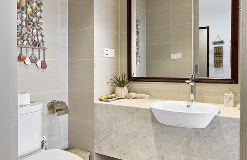 Tran Phu Beach Apartment | V Luxury Goldcoast Apartment Nha Trang