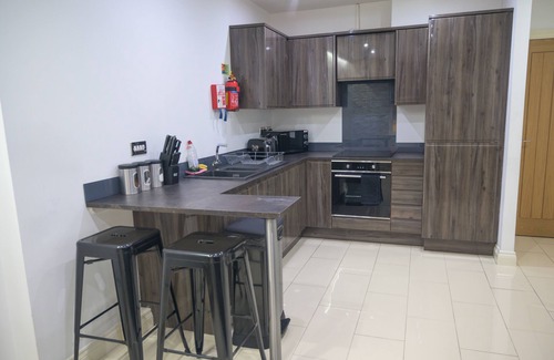 Leeds City Center Apartment | V2 Residence