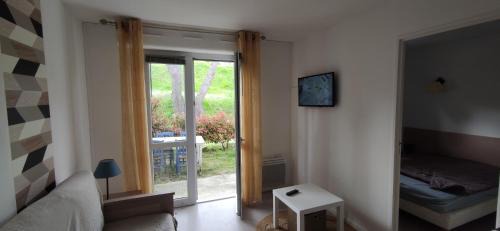 Carnoux-en-Provence Apartment | Vacances en Provence aux portes de Cassis