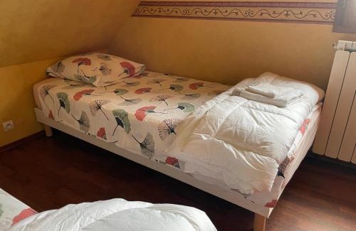 Noyers-sur-Cher Villa | Vacances en rêve avec piscine chauffée proche de Beauval