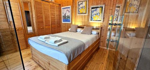 Valencia City Centre Apartment | Vacansis Atico Loft El Mercat
