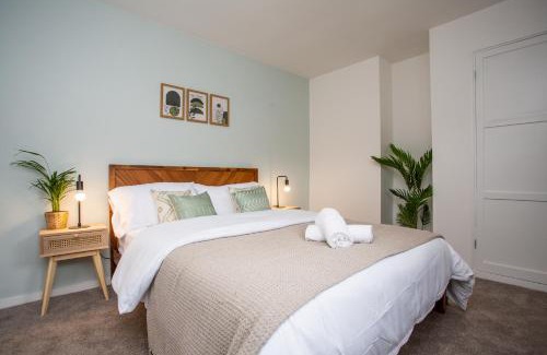 Kielder House | Vacant Nest The South End Spacious Smart Tv