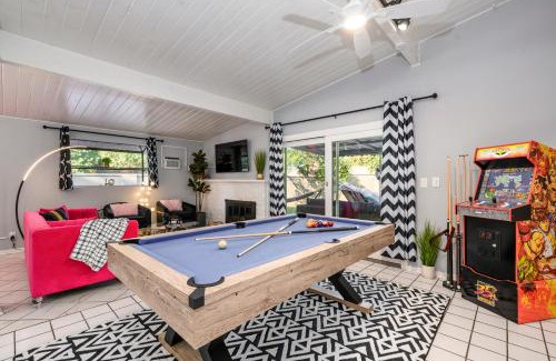 Fullerton House | Vacation 4BR Oasis Near Disney Pool and Arcade