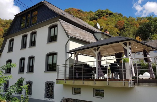 Lierschied Apartment | Vacation apartment/apartment for 6 guests with 120m² in Sankt Goarshausen (250033)