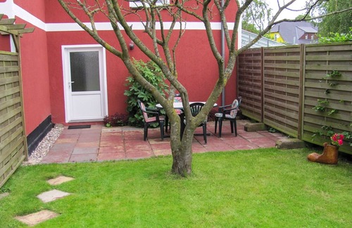 Marlow Apartment | Vacation apartment 3 - Holiday apartments by the stream