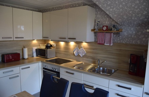 Schonberg Apartment | Vacation apartment/apartment for 5 guests with 75m² in Schönberg (83)