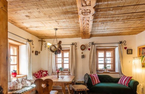 Tamsweg Apartment | Vacation apartment at the Leisnitzbach - Romantic