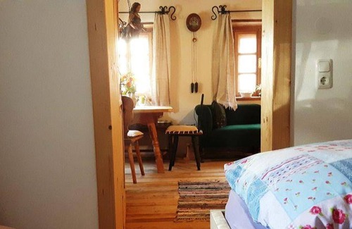 Tamsweg Apartment | Vacation apartment at the Leisnitzbach - Romantic