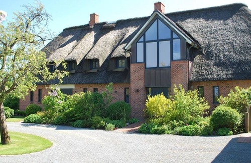 Westerhever Apartment | Vacation apartment under thatch - Apartment 1
