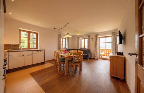 Samerberg Apartment | Vacation apartment Inntal with 3 bedrooms, 1st floor, 87 sqm