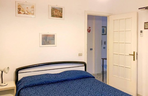 Calalunga-Pietragrande Apartment | Vacation apartment with private garden and separate entrance in Montauro (Catanzaro province), on on