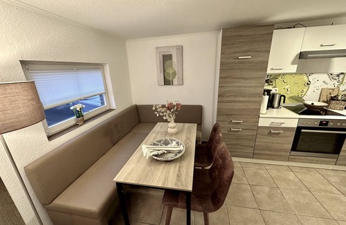 Wiesmoor House | Vacation apartment no. 1 on the first floor at the golf course in the flower town of Wiesmoor