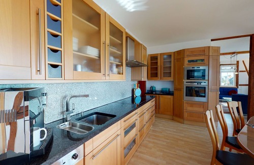 Sonneberg Apartment | Vacation apartment with 115 sqm living space on the first floor
