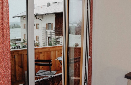 Rohrdorf Apartment | Vacation apartment with wonderful alpine panorama and spacious balcony