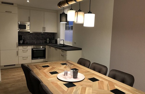 Geeste Apartment | Vacation apartment with sauna and stove - right on the water and close to the lake