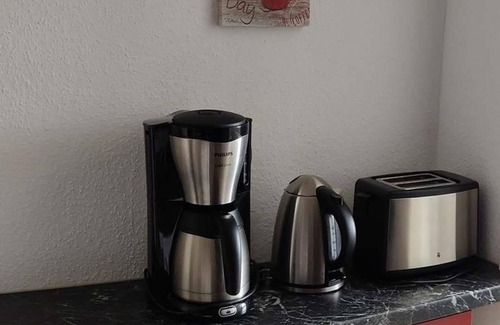 Altenberg Apartment | Vacation apartment "Zum Ausblick" - apartment/apartment, shower, WC, living room/bedroom