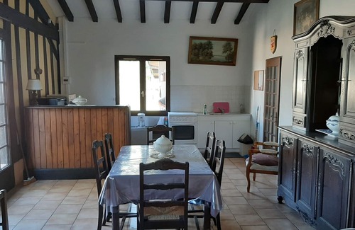 Laurede Ski Chalet | Vacation chalet with swimming pool and large private area