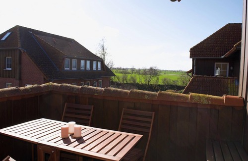 Wenkendorf Apartment | Vacation apartment MeErholung with balcony in Haus Wenkendorf 52 on Fehmarn