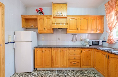 Vinaros Villa | Vacation Home "Can Quetu" with Private Pool, Terrace & Wi-Fi