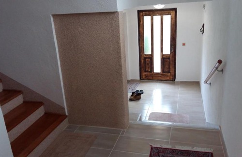 Kulen Vakuf Apartment | Vacation Home "Cehic"