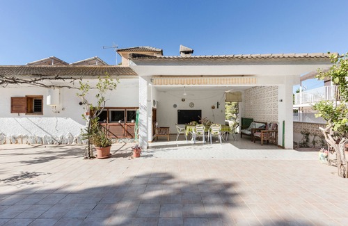 La Azohia House | Vacation Home "Chalet En San Gines, La Azohia" with Private Terrace, Private Garden & Wi-Fi