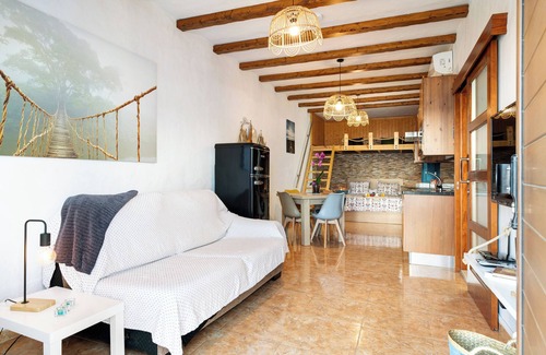 El Golfo House | Vacation Home 'El Rinconcito De Jess' with Wi-Fi and Air Conditioning
