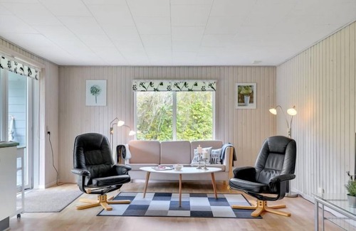 Ertebølle House | Vacation home "Esme" - 1.3km to the inlet in The Liim Fiord in Farsø - 4 persons, 2 bedrooms