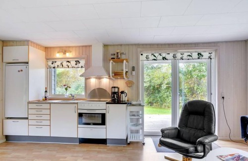 Ertebølle House | Vacation home "Esme" - 1.3km to the inlet in The Liim Fiord in Farsø - 4 persons, 2 bedrooms