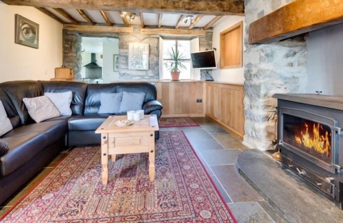 Ganllwyd House | Vacation home Hideaway in Dolgellau - 9 persons, 3 bedrooms