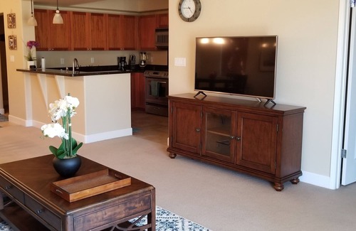 Ko Olina Villa | Vacation Home in Ko Olina Resort by RedAwning
