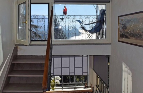 Brezzo di Bedero House | Vacation home Mon Cher in Brezzo di Bedero - 6 persons, 3 bedrooms