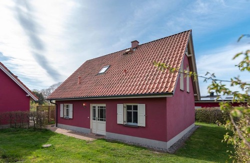 Usedom House | Vacation home Karnin B | quiet location & dog allowed - Holiday home Karnin B